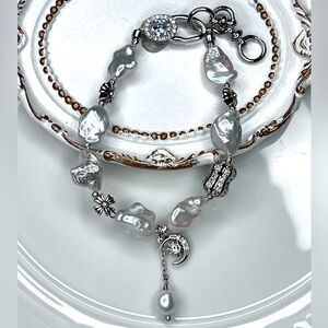 Handmade Freshwater Blue Keshi Pearl Crystal Accents Bracelet